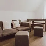 Casa Merilana アパート ルスト